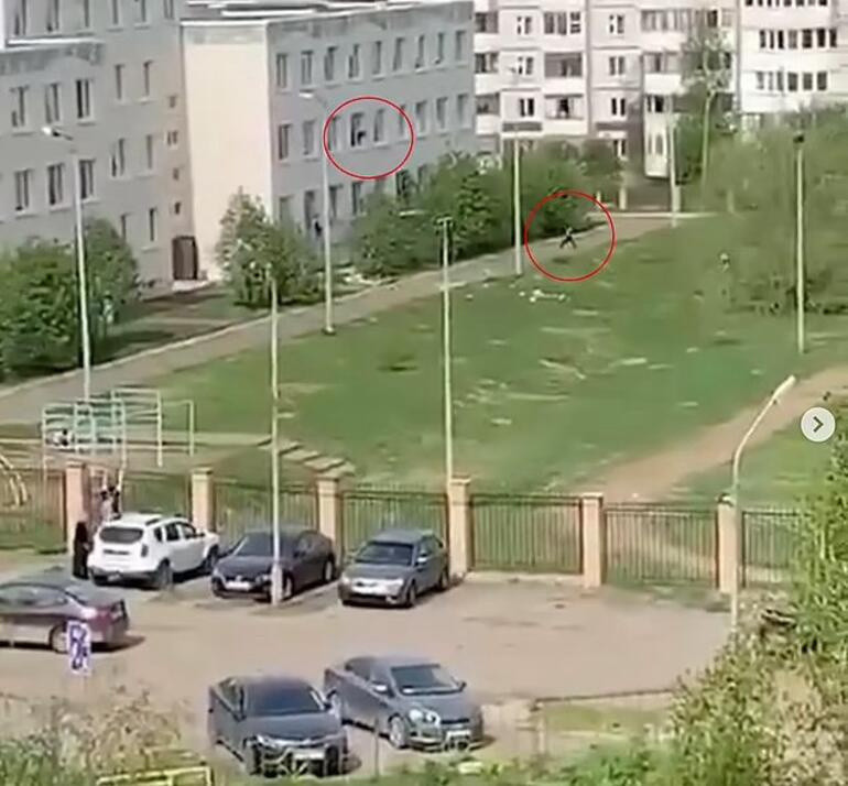 Rusya'da okula silahlı saldırı: Çok sayıda ölü var - Resim : 2