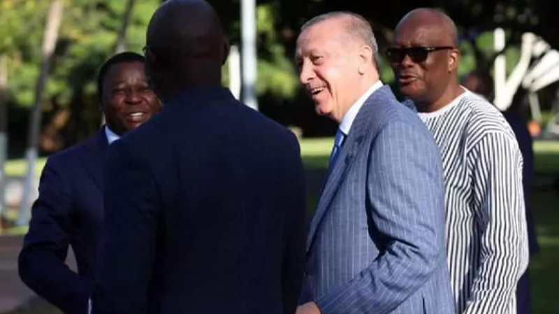 Erdoğan, kahkaha attığı fotoğrafın perde arkasını anlattı - Resim : 1