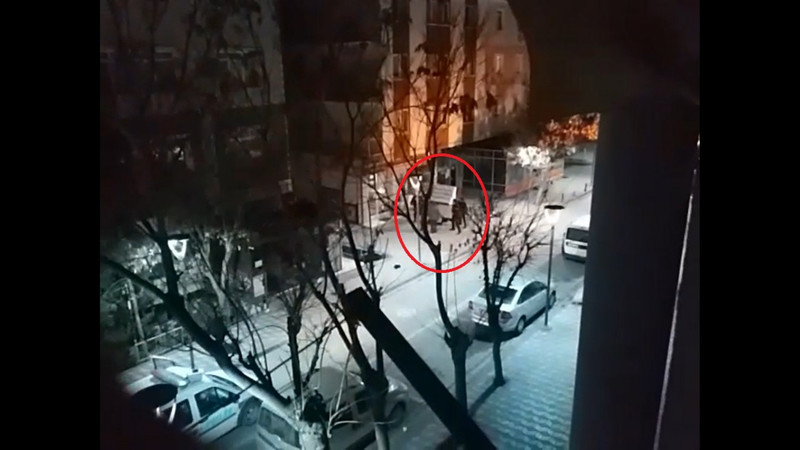 Ankara'da akılalmaz olay! Arkadaşını polis gözaltına alırken öldürdü! - Resim : 1