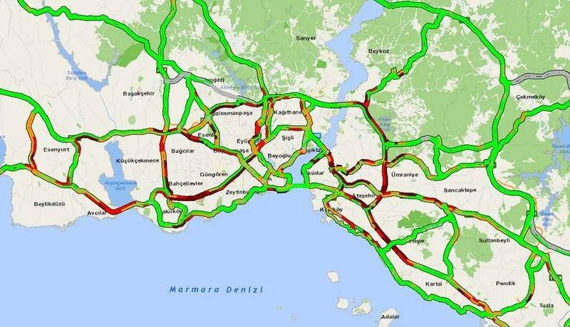 İstanbul'da sıradan bir pazartesi! Trafik kilitlendi - Resim : 1