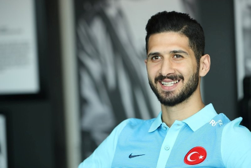 Emre Akbaba için Carole ve Linnes önerisi ! - Resim: 1