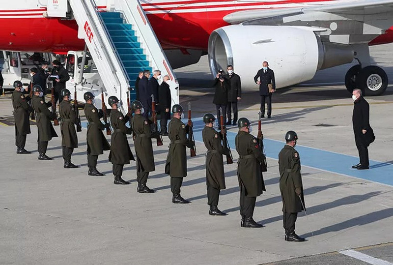 Cumhurbaşkanı Erdoğan Arnavutluk'a gitti - Resim : 1