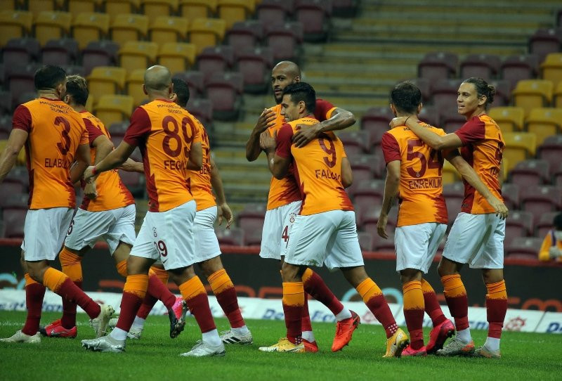 Galatasaray'a 1 ayda müthiş gelir - Resim: 1