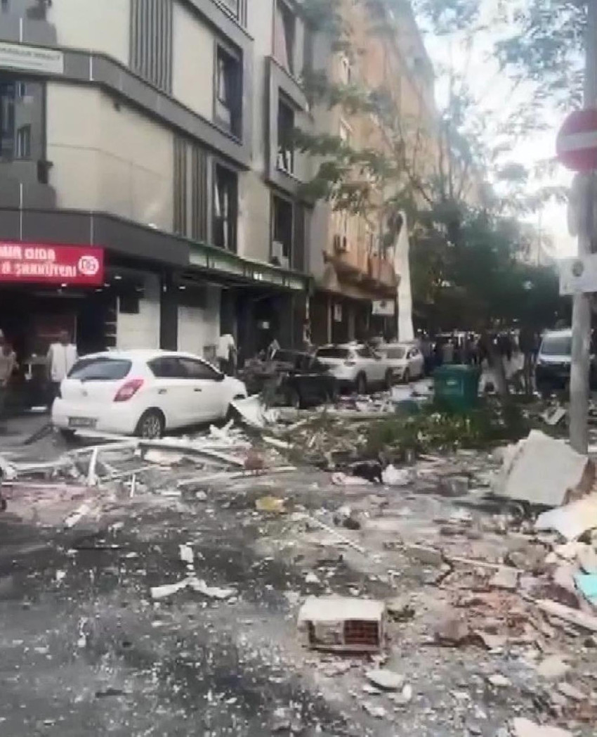 İstanbul'da büyük patlama: Ölü ve yaralılar var - Resim : 3