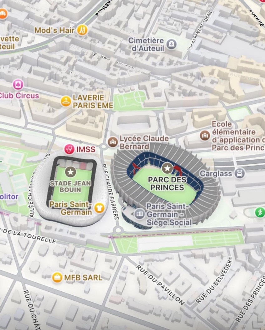 Paris FC, 46 yıl sonra Ligue 1'e yükseldi. Ligue 1'de 35 yıl sonra yeniden Paris derbisi oynanacak. Paris FC ile PSG'nin stadı arasında yalnızca 44 metre bulunuyor.
