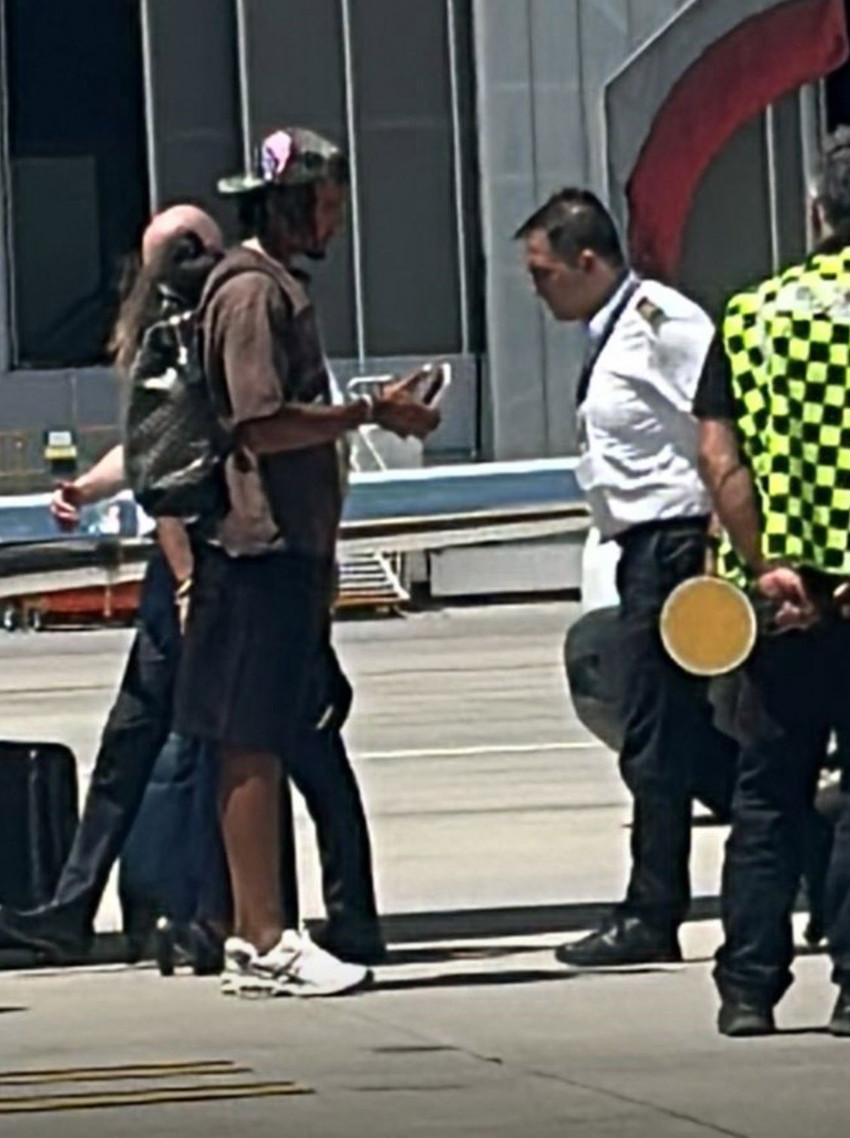 Fenerbahçe, Belçika ekiplerinden Gent forması giyen 23 yaşındaki Archie Brown ile anlaşmaya vardı. Brown, öğle saatlerinde İstanbul'a geldi.