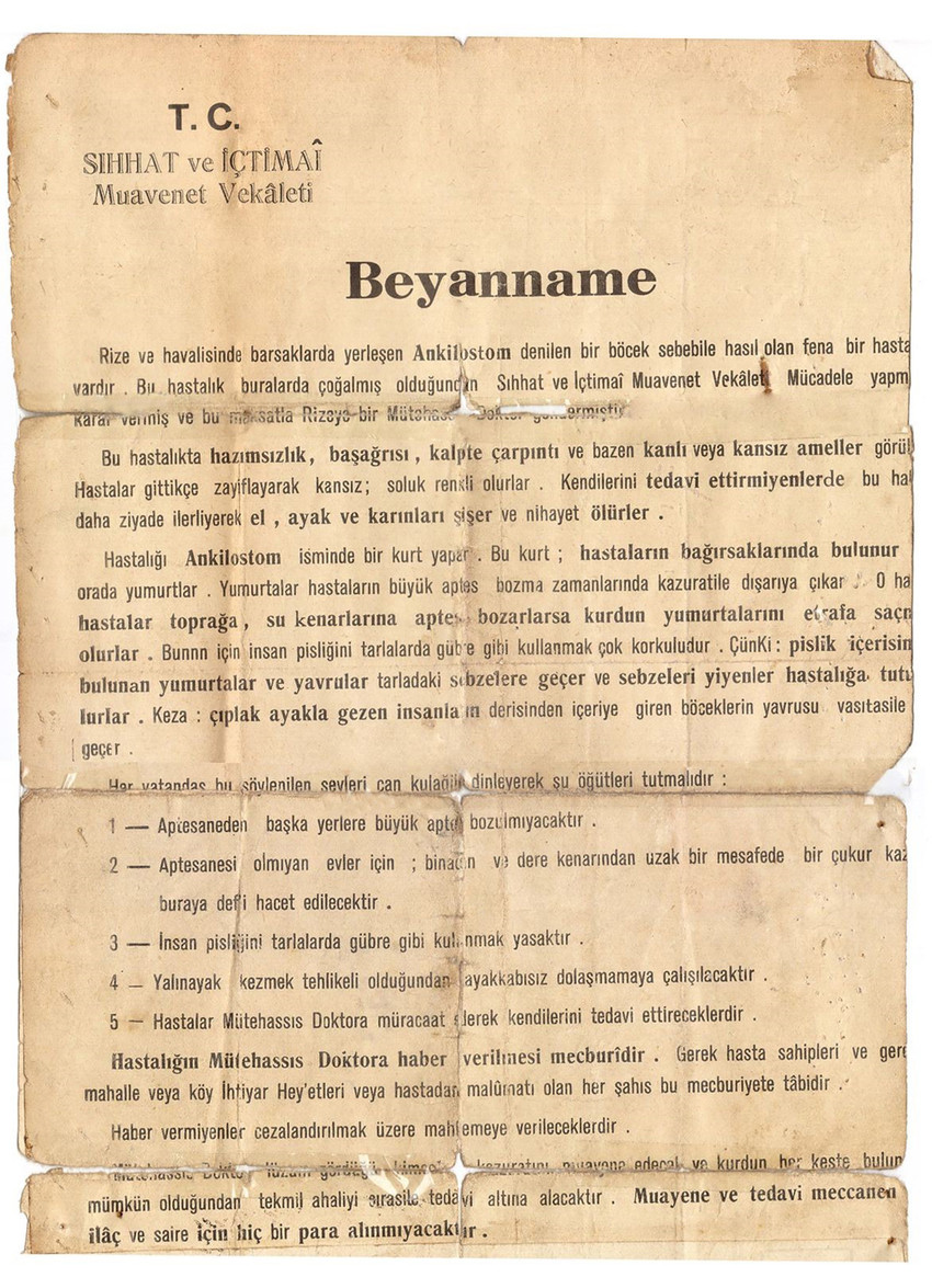 Türkiye'de 1980 yılından sonra bir daha görülmeyen ancak Rize'de Cumhuriyet döneminde birçok kişinin ölümüne neden olan ‘kancalı kurt hastalığı' nedeniyle şehirde o dönemde ayakkabısız gezmenin yasaklandığı belirtildi.