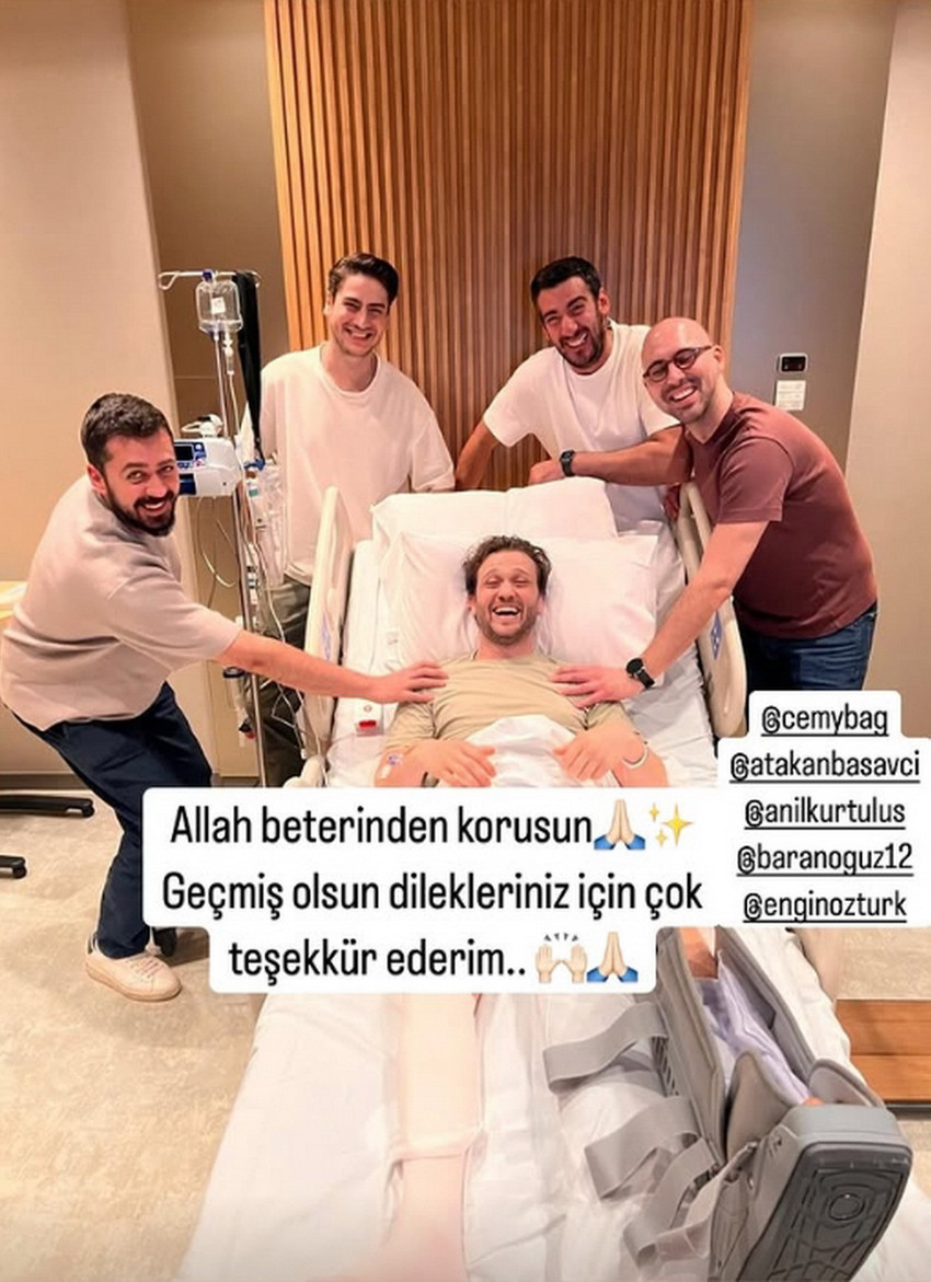 Deha dizisinin başrol oyuncusu Aras Bulut İynemli, sette geçirdiği kaza sonrasında hastaneye kaldırılarak ameliyata alınmıştı; İynemli'den hastane odasındaki ilk kare geldi....