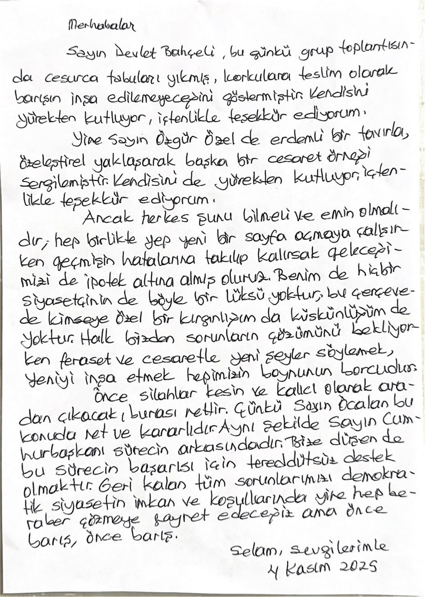 Edirne Cezaevi'nde tutuklu bulunan eski HDP Eş Genel Başkanı Selahattin Demirtaş, kendisi için ''Tahliyesi Türkiye için hayırlara vesile olacaktır'' diyen MHP Genel Başkanı Devlet Bahçeli'ye teşekkür etti.