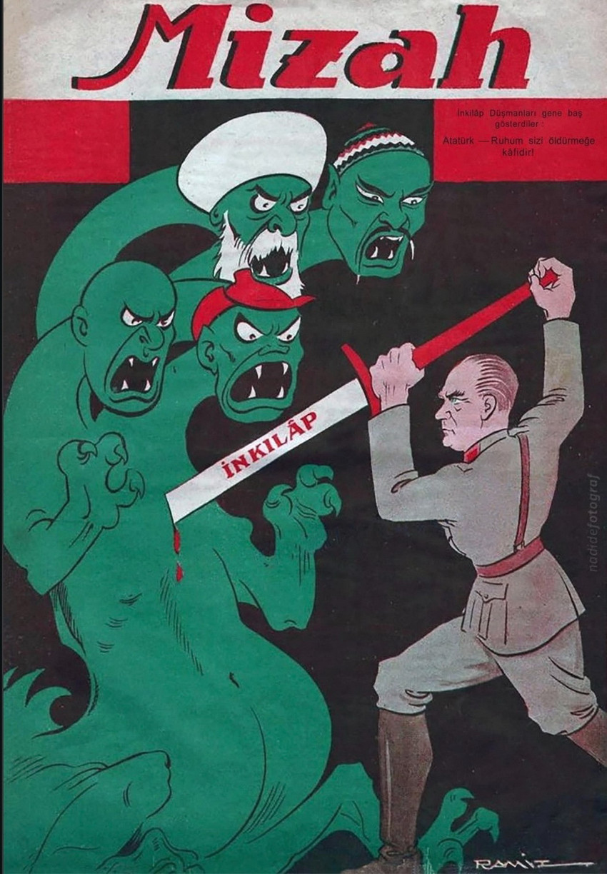 İstanbul L&uuml;tf&uuml; Kırdar Kongre Merkezi'nde sergilenen D&ouml;rt Başlı Canavar heykeli ile ilgili soruşturmada g&ouml;zaltına alınan 2 kişi tutuklandı.