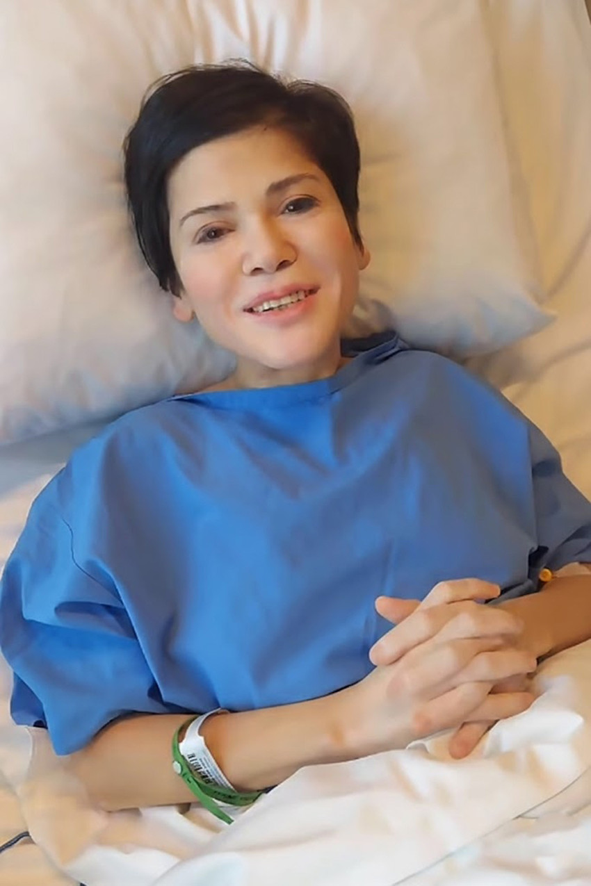 &Uuml;nl&uuml; şarkıcı Aydilge, bel fıtığı ameliyatı olduğunu duyurdu. Başarılı bir operasyon ge&ccedil;irdiğini belirten şarkıcı, ''Bug&uuml;n ağrılarımdan kurtuluş g&uuml;n&uuml;m'' dedi.