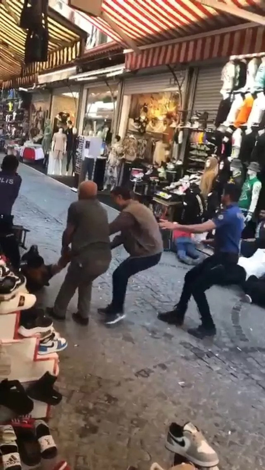 İstanbul'da silahlı çatışma: 1'i polis 6 yaralı, 27 gözaltı - Resim : 1