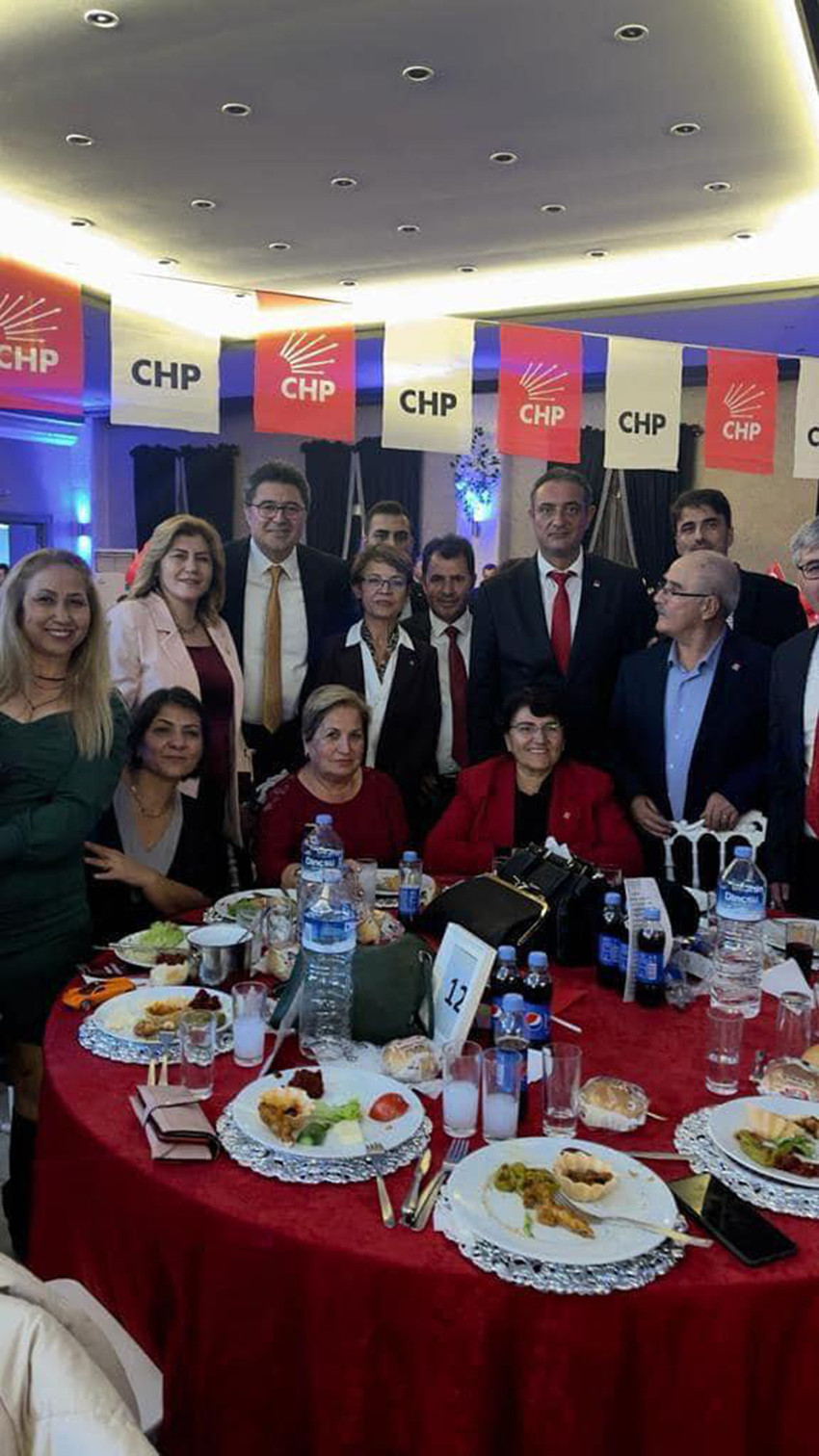 CHP Balıkesir İl Başkanlığı'nın Cumhuriyet balosu gecesi