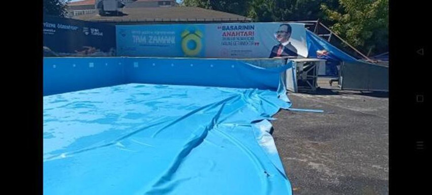 İstanbul'da havuz patladı, okul bahçesi göle döndü - Resim: 1