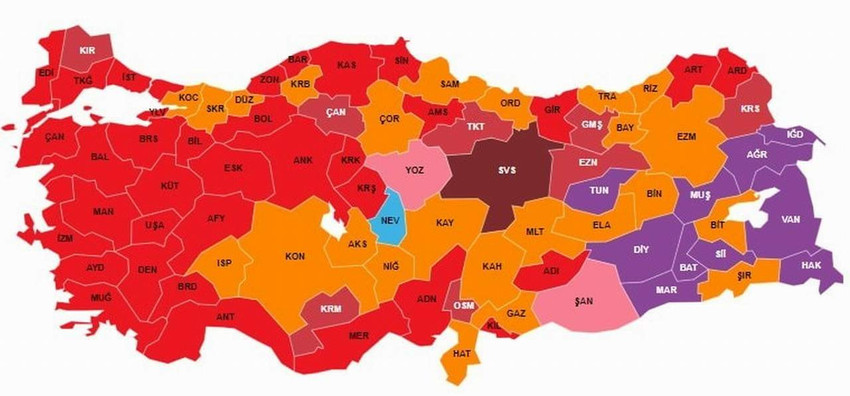 31 Mart yerel seçimlerinin resmi olmayan sonuçlarına göre CHP uzun yıllar sonra bir seçimden Türkiye'nin en çok oy alan partisi olarak çıkmayı başardı. 
