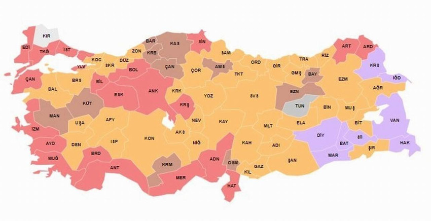 31 Mart yerel seçimlerinin resmi olmayan sonuçlarına göre CHP uzun yıllar sonra bir seçimden Türkiye'nin en çok oy alan partisi olarak çıkmayı başardı. 