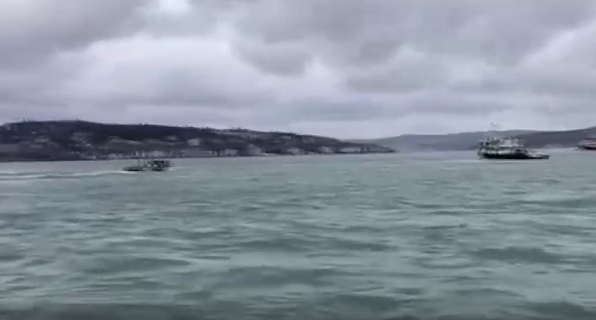 İstanbul Beykoz açıklarında akıntıya kapılan balıkçı tekneleri sürüklendi. Bölgeye sahil güvenlik ekipleri sevk edildi. 