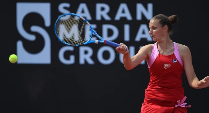 Saran Medya’nın düzenlediği Kadınlar Tenis Turnuvası’nın şampiyonu o oldu