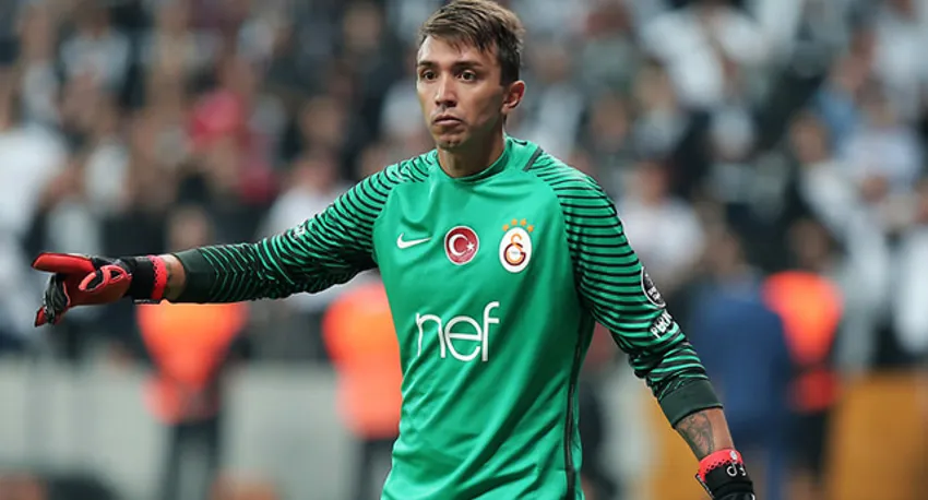 Galatasaray'da Muslera depremi