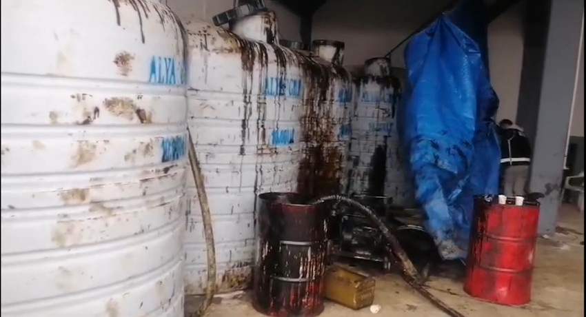 Batman'da petrol hırsızlığına ilişkin gözaltına alınan 5 şüpheliden 3'ü tutuklandı. Operasyonda 95 ton 184 litre ham petrol ele geçirildi.