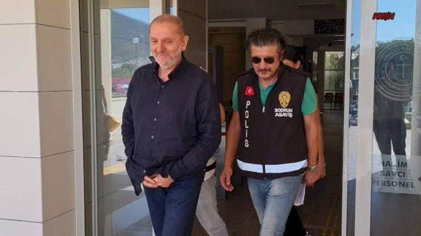 CHP’de bir yanda “ Cumhurbaşkanı adayını nasıl belirleyelim ? “ krizi yaşanırken, Muğla’da “ Danışman Ataması  Krizi “ yaşanıyor..