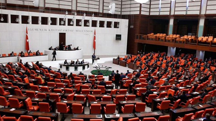 AK Parti'nin ''yerli ve milli'' söylemlerine ''dolar'' tokadı!