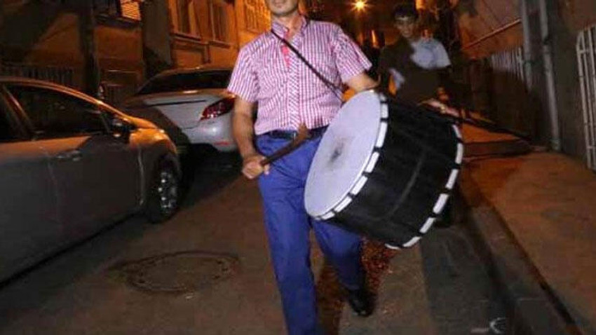 Ramazan davulcularına bahşiş yasaklandı!
