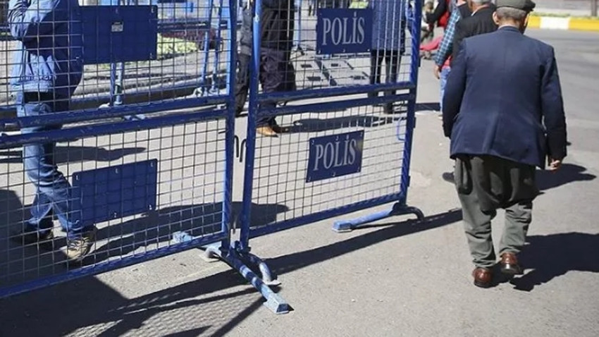 Bir ilde daha 15 gün boyunca tüm etkinlikler yasaklandı