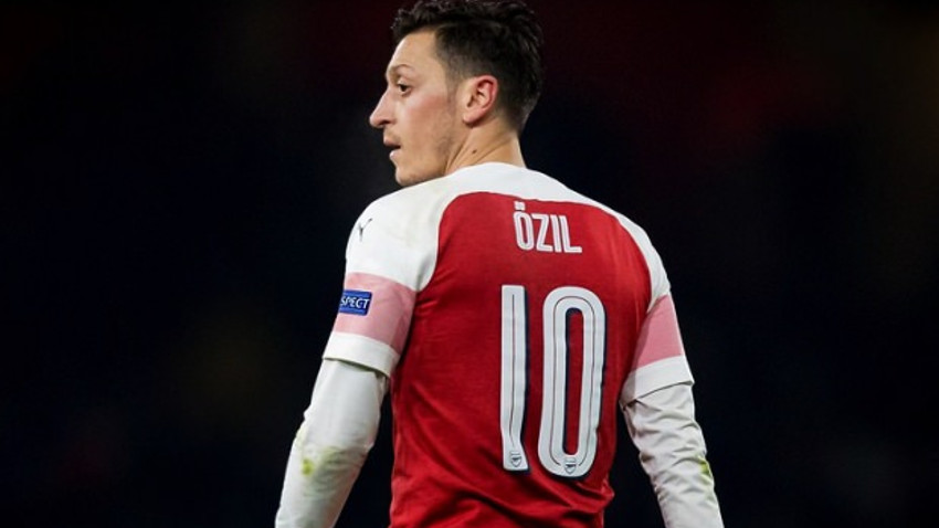 Mesut Özil'in geliş saati belli oldu