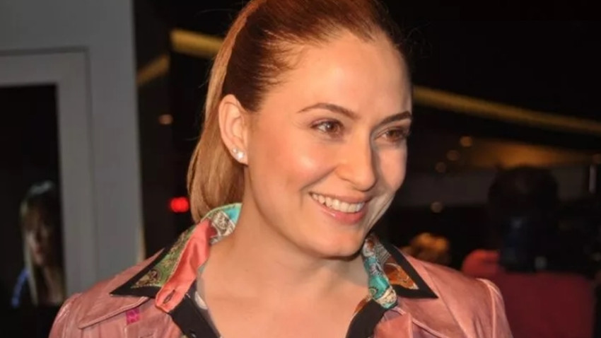 Ceyda Düvenci'nin ''Kızım regl oldu'' paylaşımı olay oldu