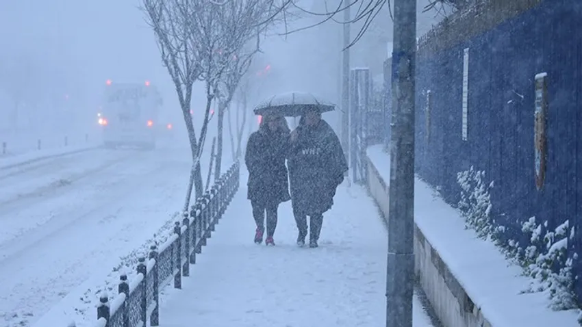 Bembeyaz günlere hazır olun! Meteoroloji'den 36 il için kar alarmı!