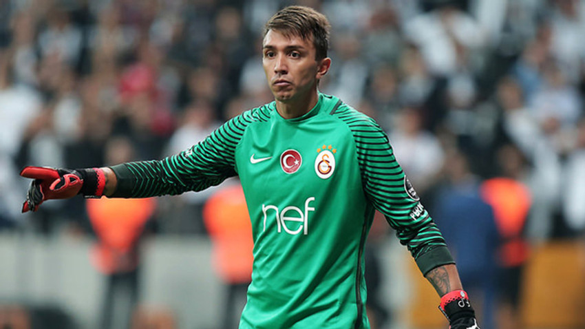 Galatasaray'a Muslera'dan müjdeli haber