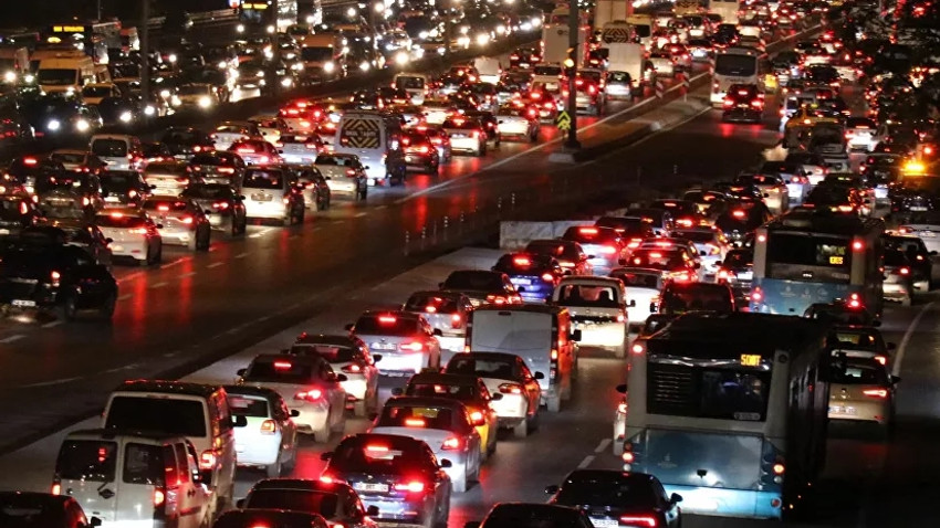 İstanbul trafiği kanser ediyor! Ama artık mecazi değil!