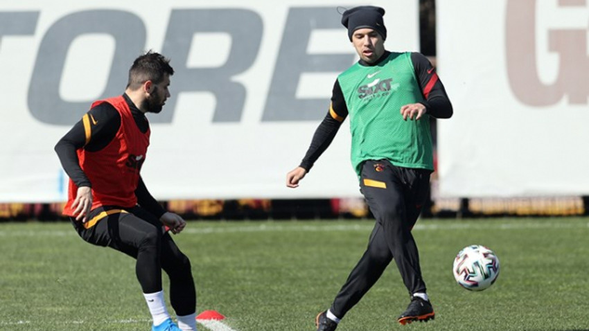 Galatasaray'a Feghouli müjdesi