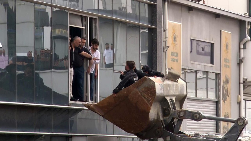 Ankara'da sokaklar göle döndü - Resim: 4