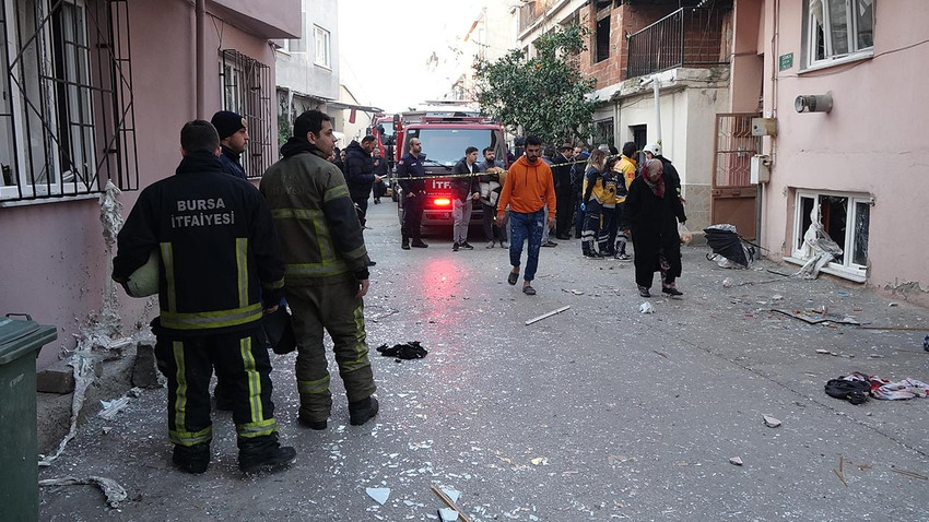 Bursa'da doğal gaz patlaması! Ortalık savaş alanına döndü - Resim : 3