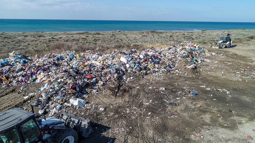 Deprem bölgesindeki moloz ve çöpler kuş cennetine bırakıldı - Resim: 2