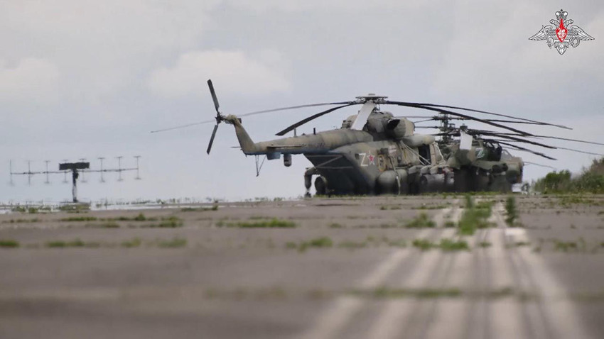 Rus saldırı helikopterleri Ukrayna mevzilerini böyle vurdu - Resim: 3