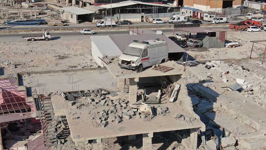 Depremin yıktığı Hatay'dan ilginç görüntü - Resim: 2