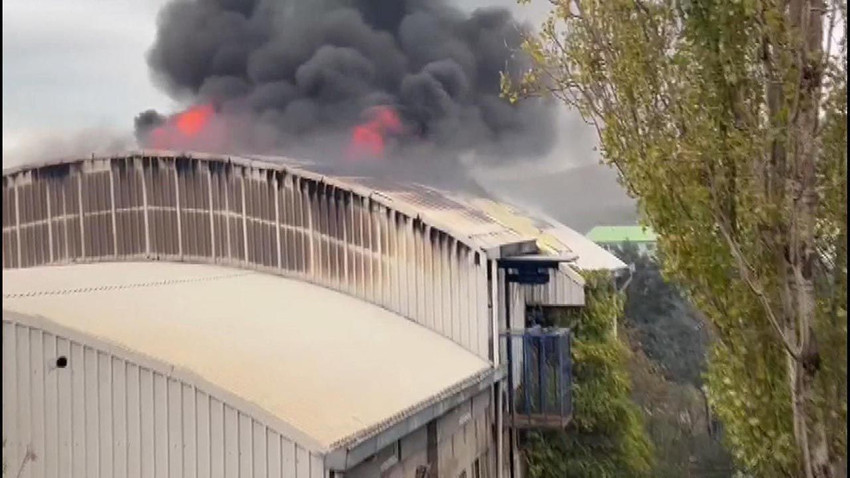 İstanbul'da fabrika yangını - Resim: 2