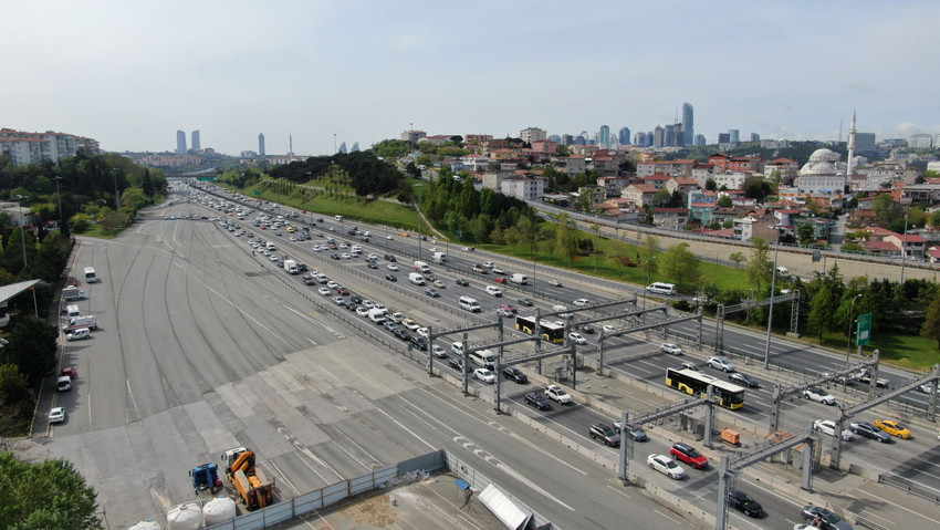 Yola çıkacaklar dikkat! İşte İstanbul trafiğinde son durum - Resim : 2
