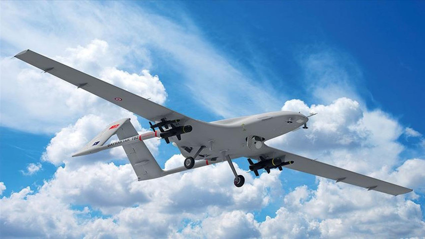 Türkiye'nin insansız hava araçları üreticisi Baykar, Arnavutluk'a Bayraktar TB2 SİHA ihraç etti. 