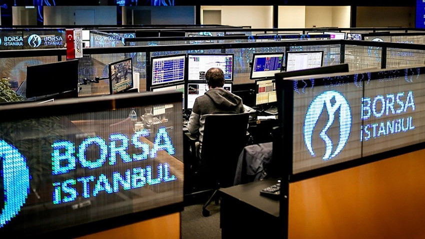 Borsa İstanbul'da haftanın son işlem gününde BIST 100 endeksi, günün ilk yarısında yüzde 2,41 değer kazanarak 9.349 puana çıktı.