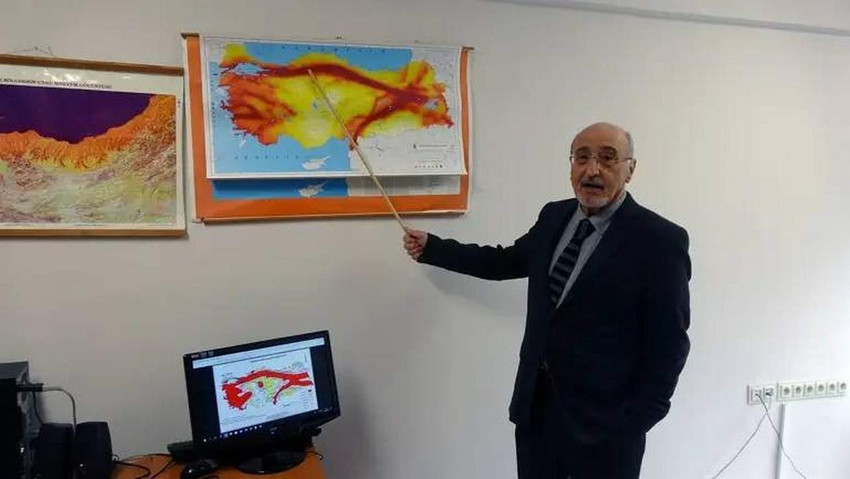 Türkiye'de kimi uzmanların "7 ve üstünde deprem bekliyoruz" kimi uzmanların ise "büyük deprem olmayacak" dediği Marmara Denizi'nden geçen faylarla ilgili ezber bozan açıklama Prof. Dr. Osman Bektaş'tan geldi. 