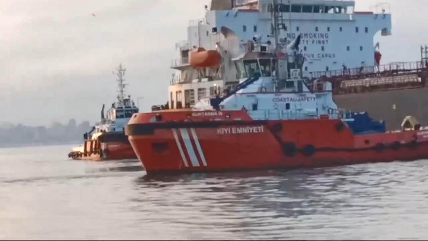 Rusya'dan Mersin'e seyir halinde olan 40 bin 696 ton petrol ürünü yüklü tanker dümen arızası nedeniyle Haydarpaşa açıklarında sürüklendi. Gemi, Kıyı Emniyet Genel Müdürlüğü ekiplerince kurtarıldı.