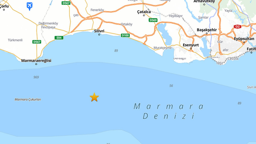 İstanbul Silivri açıklarında 6.2 büyüklüğünde deprem meydana geldi. Paniğe neden olan deprem İstanbul'un yanı sıra birçok ilde hissedildi. İçişleri Bakanı Ali Yerlikaya, şu ana kadar yıkım ihbarı almadıklarını duyurdu. AFAD da herhangi bir can kaybı ve yıkım ihbarı bulunmadığını bildirdi. 
