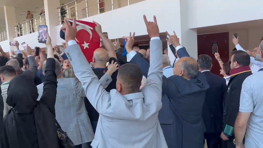 149 gündür tutuklu Ümit Özdağ için tahliye kararı - Resim : 1