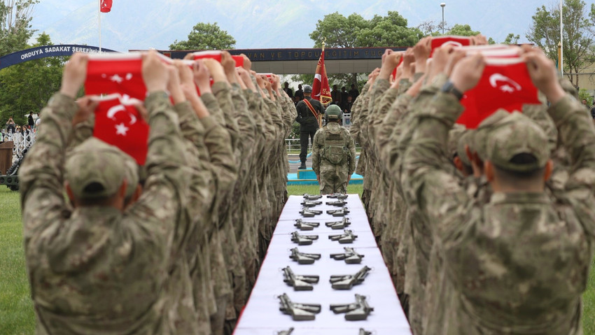 Milli Savunma Bakanlığı 2026 yılında bedelli askerlik i&ccedil;in ilk 6 ay boyunca ge&ccedil;erli olacak zamlı &uuml;creti a&ccedil;ıkladıktan sonra, bedelli askerlik i&ccedil;in celp, sevk ve sınıflandırma tarihlerini de duyurdu.