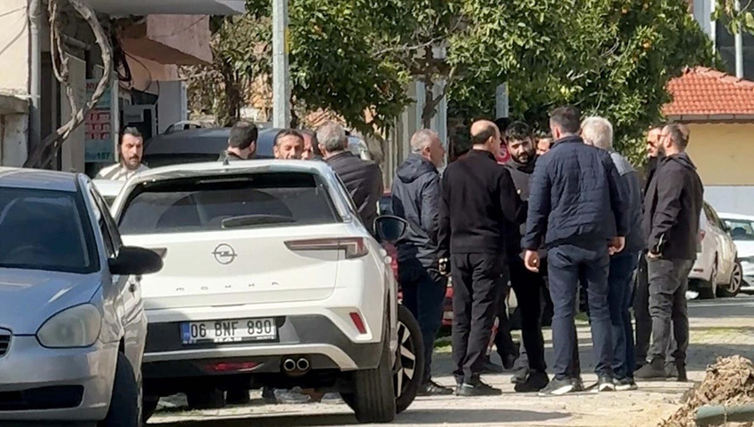 Aydın'ın Efeler ilçesinde evlerinde ölü bulunan yaşlı çiftin, hurdacı Ş.H. tarafından öldürüldüğü ortaya çıktı. Suçunu itiraf eden Ş.H., yaşlı adamdan para istediğini, talebi reddedilince olayı gerçekleştirdiğini söylediği öğrenildi.