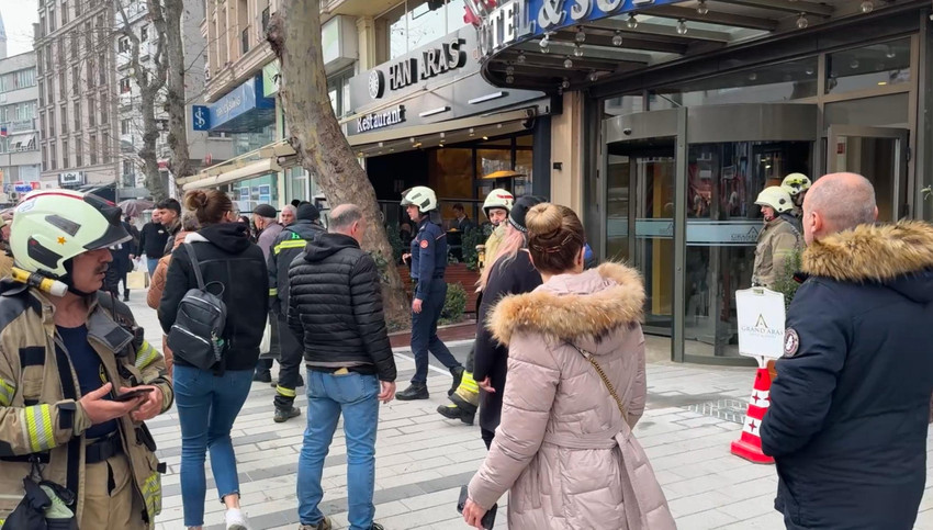 İstanbul Mecidiyeköy'de bulunan bir otelin elektrik panosunda çıkan yangın, itfaiye ekiplerince söndürüldü. 